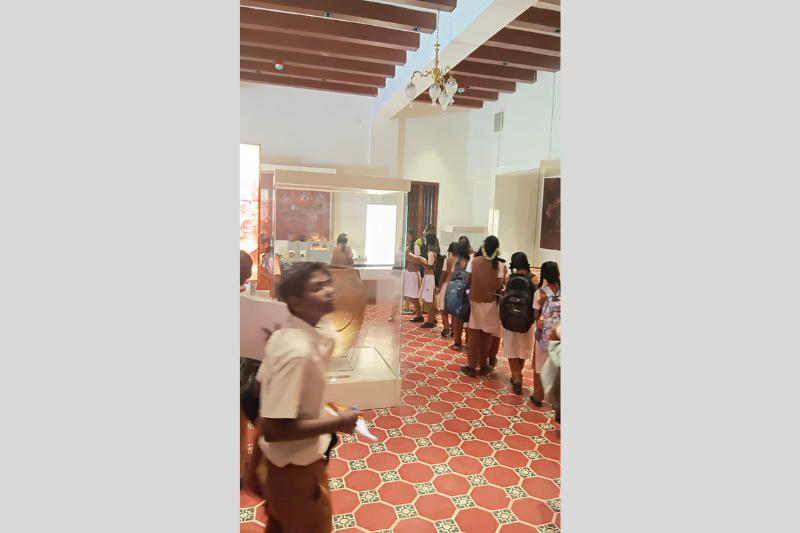 Porunai Gallery 13